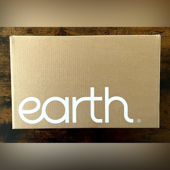 Earth Vernon Leather Blue Comfort Flat Sandals 7M Arch Support Shoe NWT & Box - Picture 7 of 15